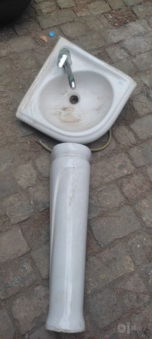 Раковина  в хорошем состоянии