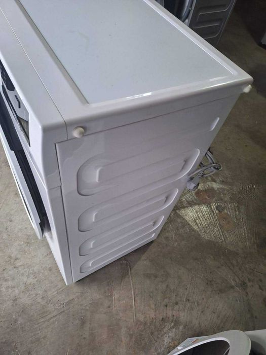 Masina de spalat rufe Beko / A+++ / 7 Kg / 1000 RPM / IMPECABILA