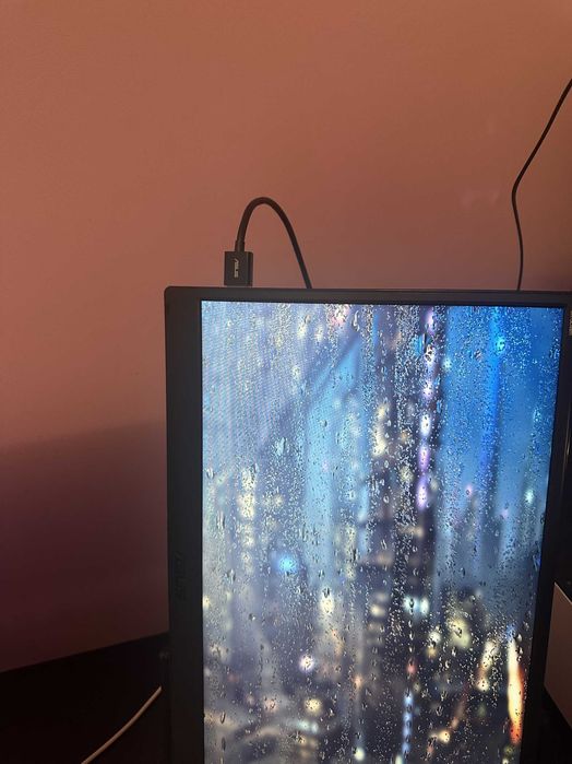 Спешно! Asus Zenscreen MB165 15.6inch