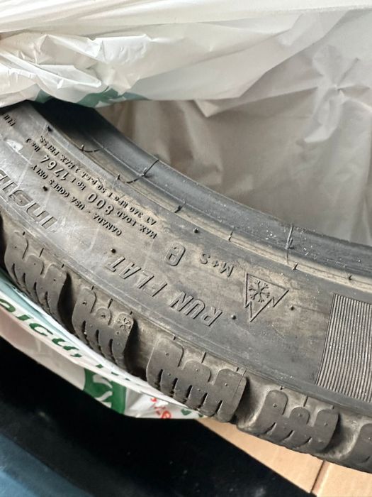 Cauciucuri Pirelli P Zero winter Runflat r19