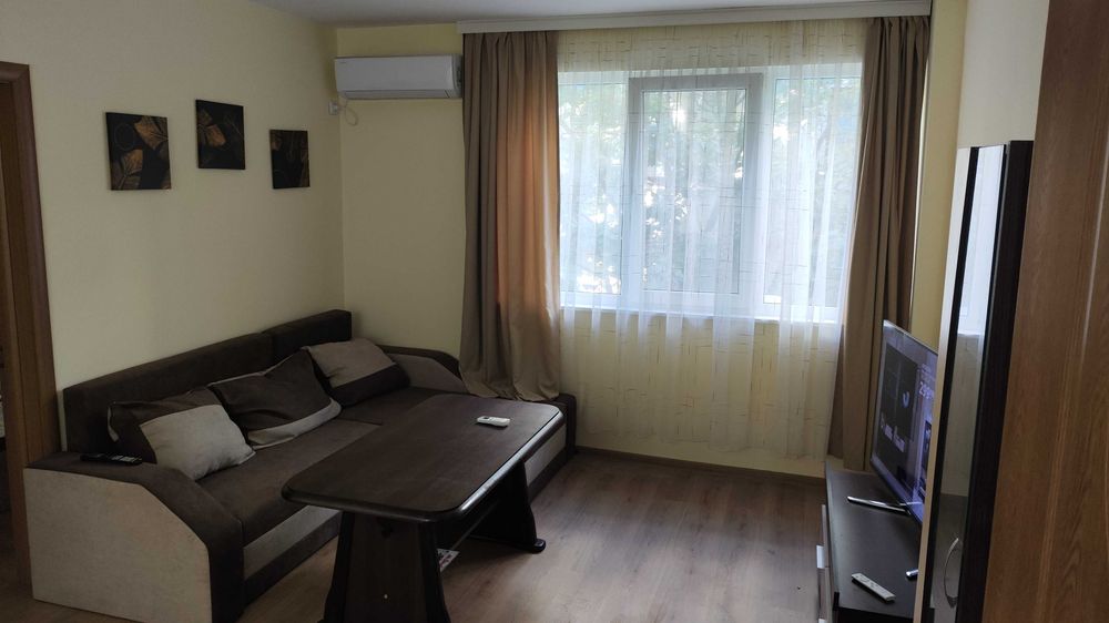 Дава се под наем Тристаен апартамент в Варна, Спортна зала - 78 кв.м за 612 € - Снимка #4