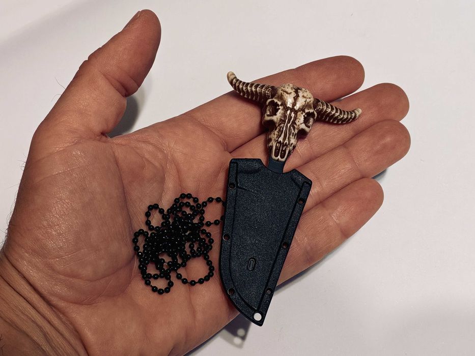 Нож за скрито носене TEXAS нож за врата Push Dagger