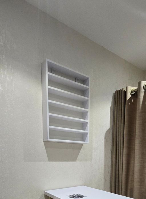 Стол для маникюра в ассортименте