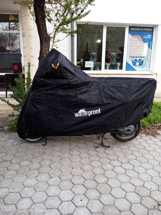 Мотоциклет скутер BMW GT 650