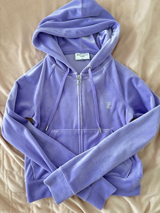 Juicy couture вьв вирлетов цвят