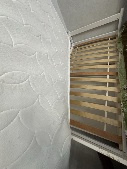 Отдам даром детскую кровать