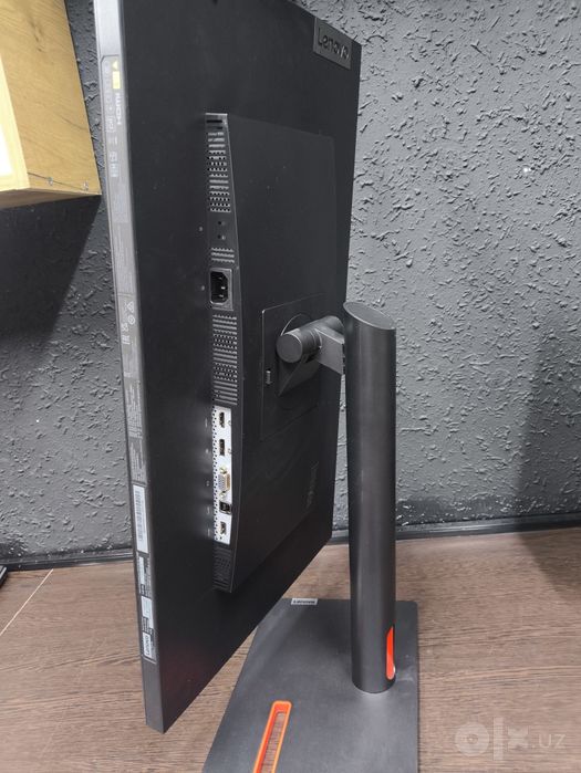 Lenovo ThinkVision T27i-30 27" IPS FHD
27" IPS, FHD 60Hz