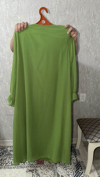 Платья на той, одевались только один раз