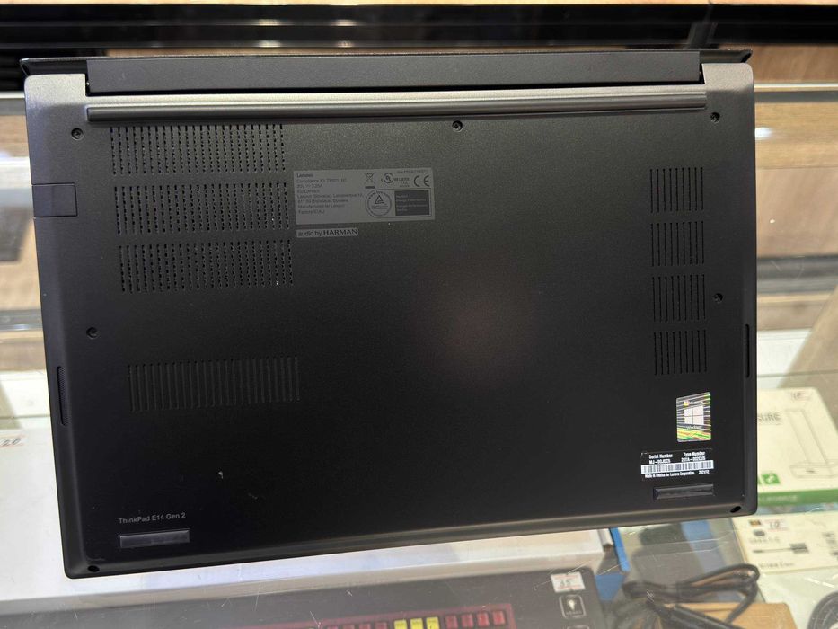 Lenovo ThinkPad E14 Gen 2 Core i5-1135G7 ram 8 ssd 256