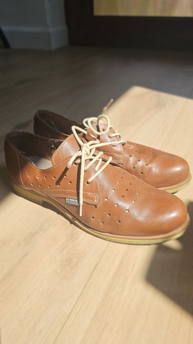 Pantofi din piele Marelbo