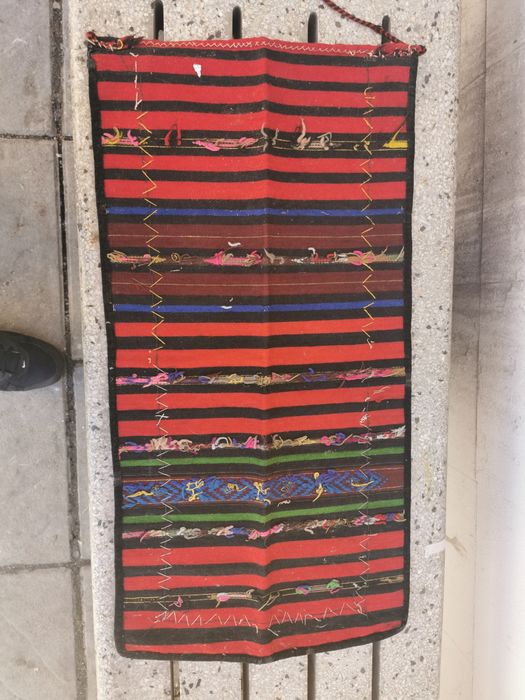 Свещник детски играчки щит стари копчета детски колички и други.