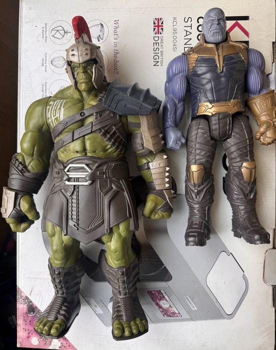 Большие игрушки марвел