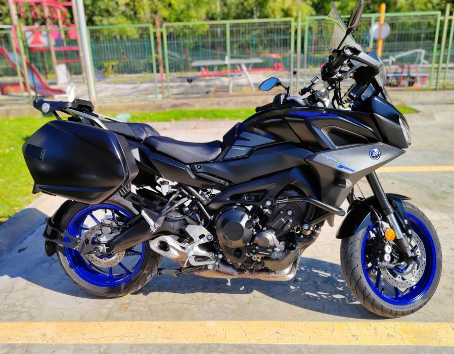 Yamaha tracer 900
