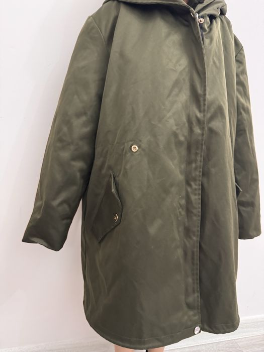 Продается паркаааа