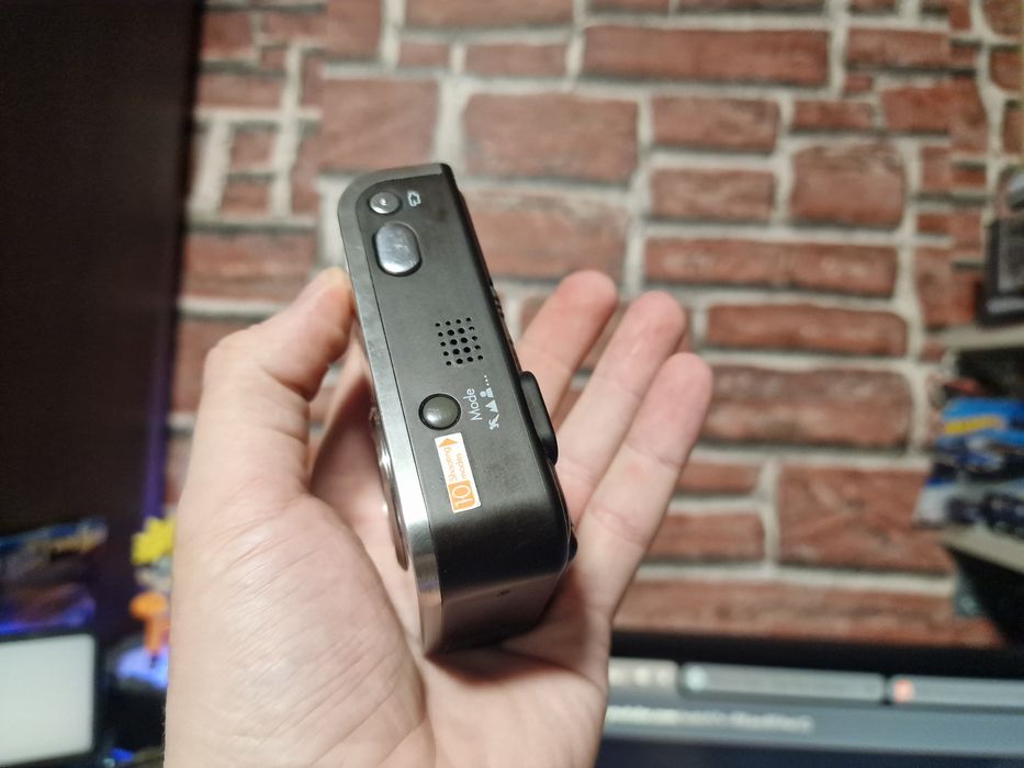 Aparat Foto Retro HP Photosmart R707 - Metalic - Stil Y2K / Digicam