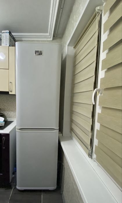 Холодильник Бирюса