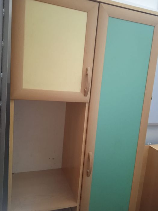 Продам школьную стену