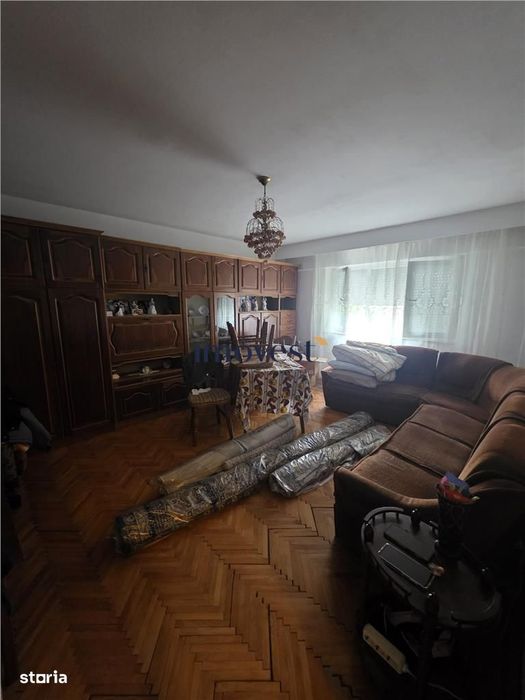 Apartament 3 Camere Carpati II Et 2