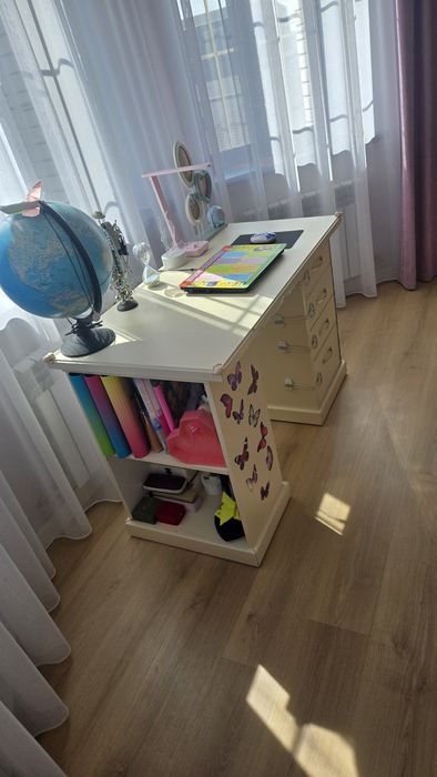 Продаётся рабочий стол