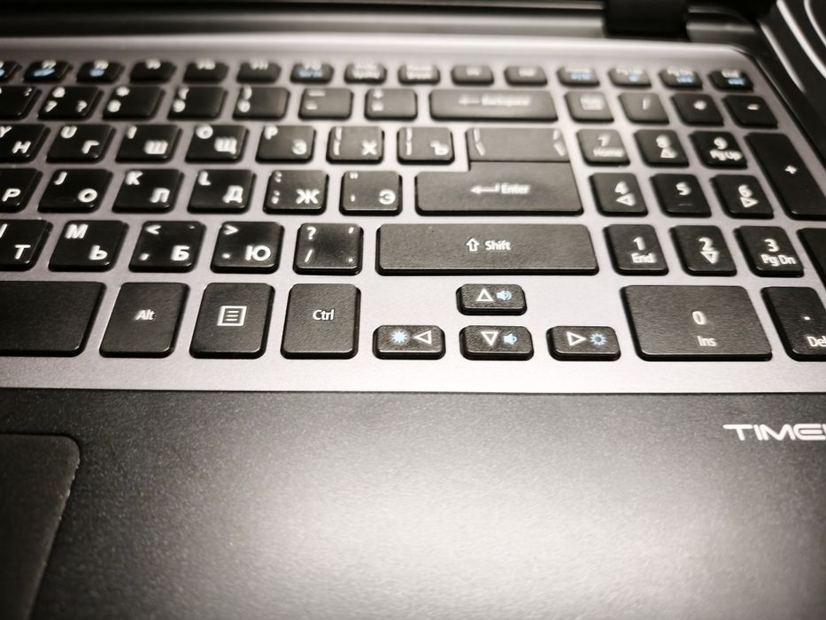 ноутбук Acer Aspire Timeline U3