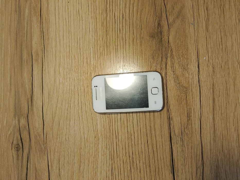 Samsung gt-s5360