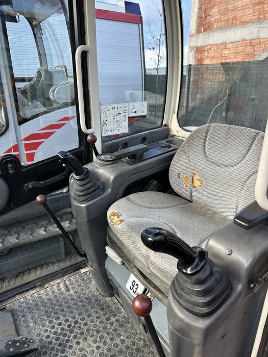 Miniexcavator terex mini excavator terex TL16 1820 kg 2011