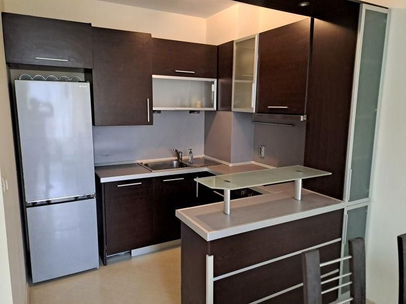 Дава се под наем Двустаен апартамент в София, Гео Милев - 65 кв.м за 656.88 € - Снимка #3