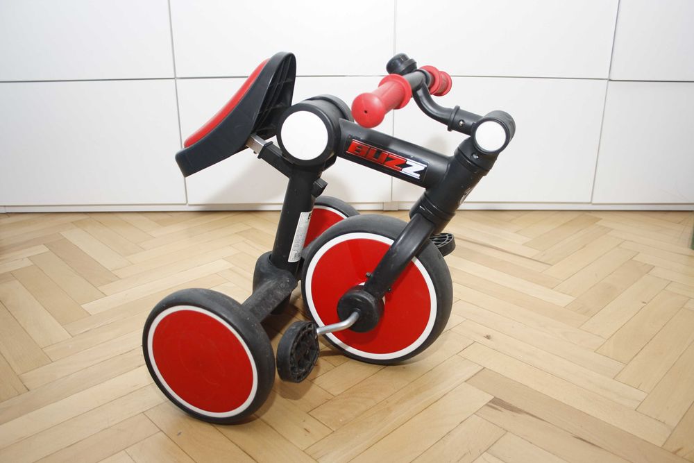 Триколка Lorelli Buzz