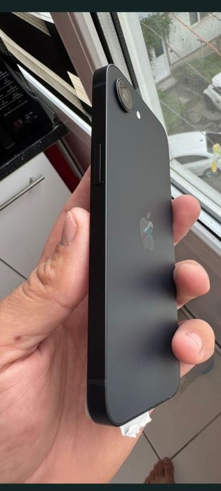 IPhone  16 e  128 gb de vanzare