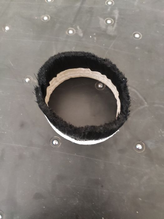 perie exhaustare CNC