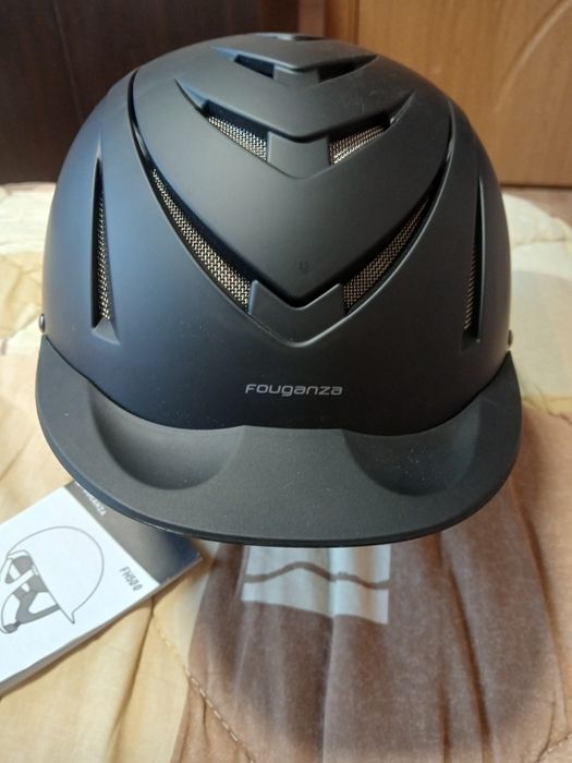 Каска FOUGANZA тока  FH 500 нова.