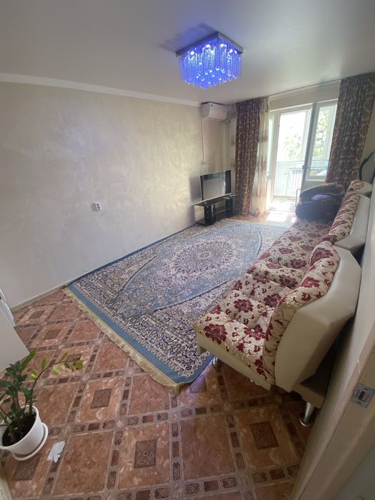 Проается 1 ком квартира.