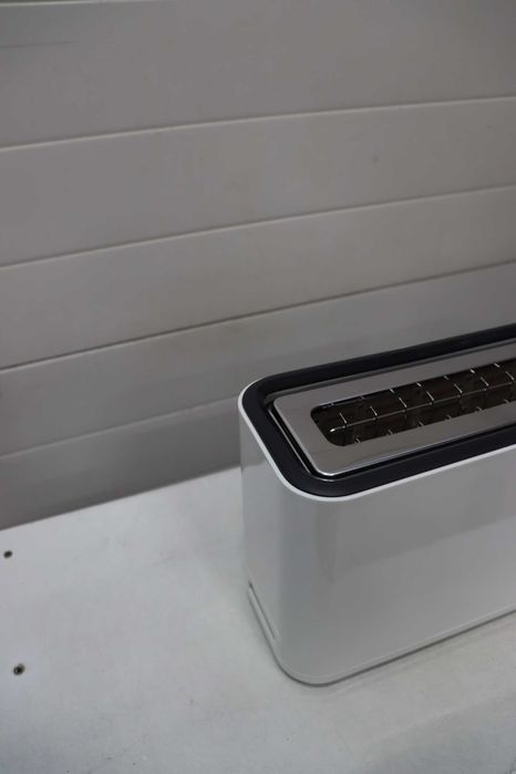 Тостер Braun HT3100WH с 1 слот и 7 нива на изпичане, 1000 W, бял
