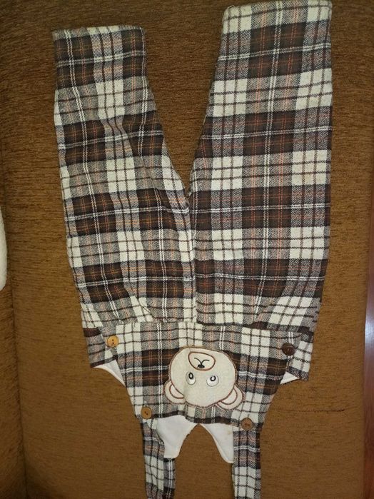 Продается костюмчик для мальчика или девочки