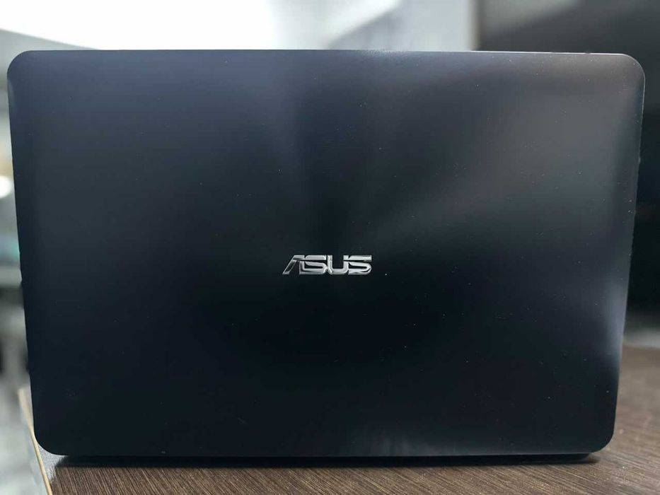 AMD A10 / 8GB / SSD 128GB / Radeon R6 + M340DX