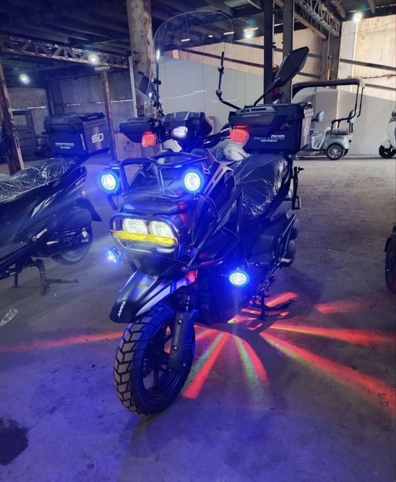 Skuter Tank 2025 nasiyaga