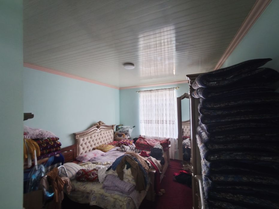 Uy sotiladi 11 sotix