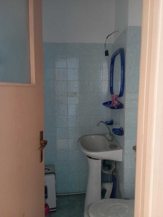 Apartament 3 camere decomandat-suprafata mare-2 bai-2 balcoane-zona Dorobanti Deva