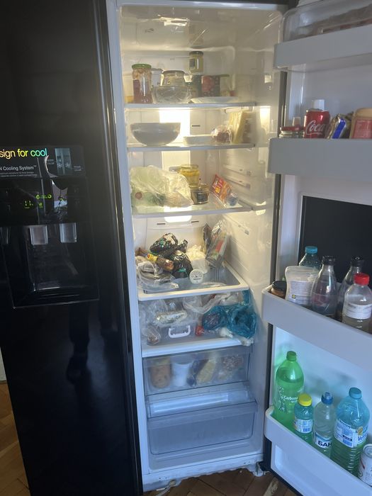 Промоция Хладилник Samsung работещ с проблем