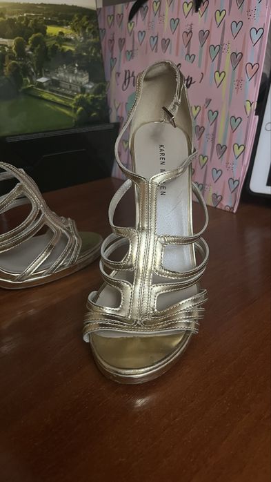 Босоножки туфли золотые