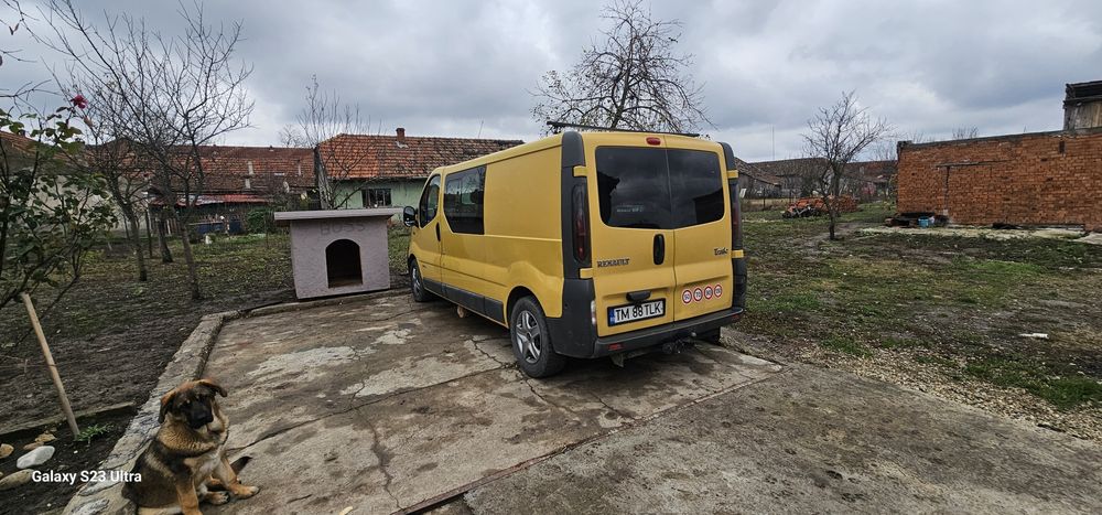 Vând Renault trafic ll 2.5 dci