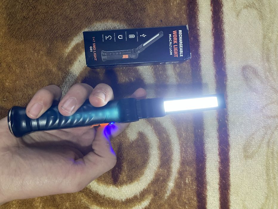 Lampa de lucru portabilă