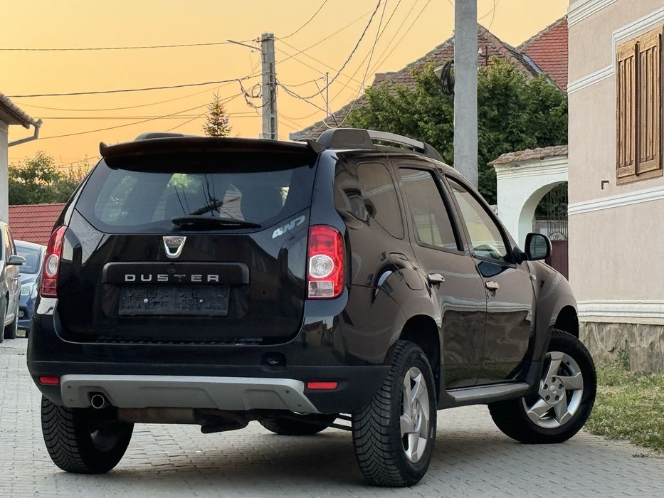 Dacia duster 4x4 2012 1.6 16v kilometri reali!stare impecabila.
