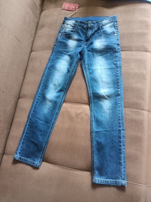 Джинсы на подростка