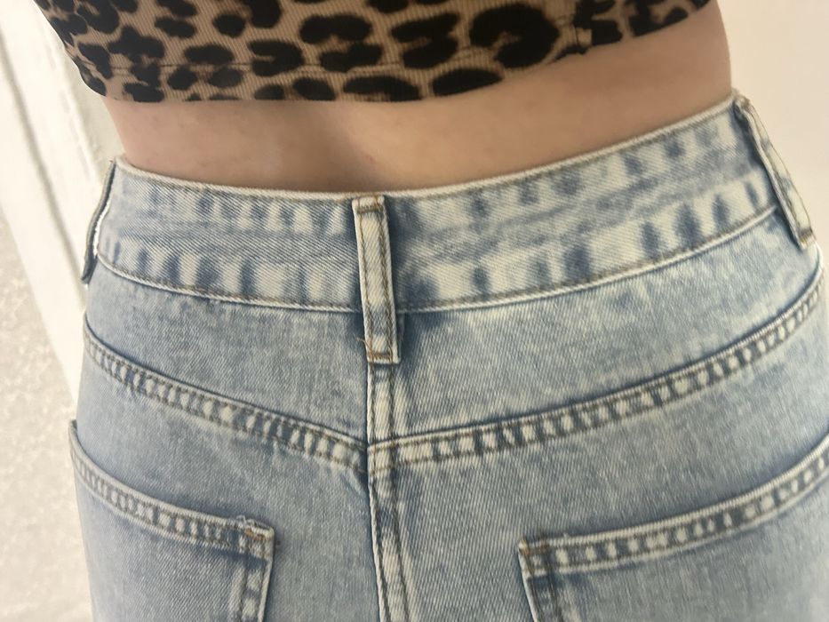 Джинсы новые 44-46-48