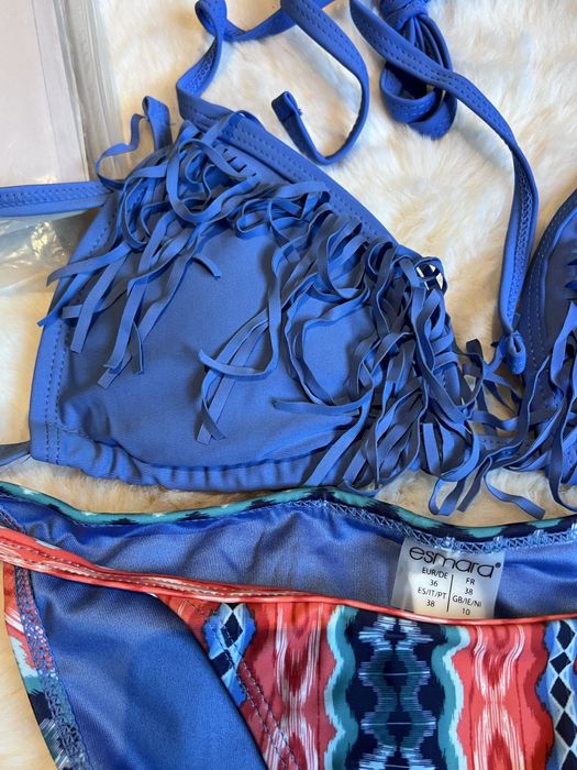 Costum de baie nou albastru rosu cu franjuri ambalat original