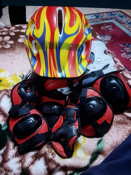 Продам роликовые коньки KREISS.