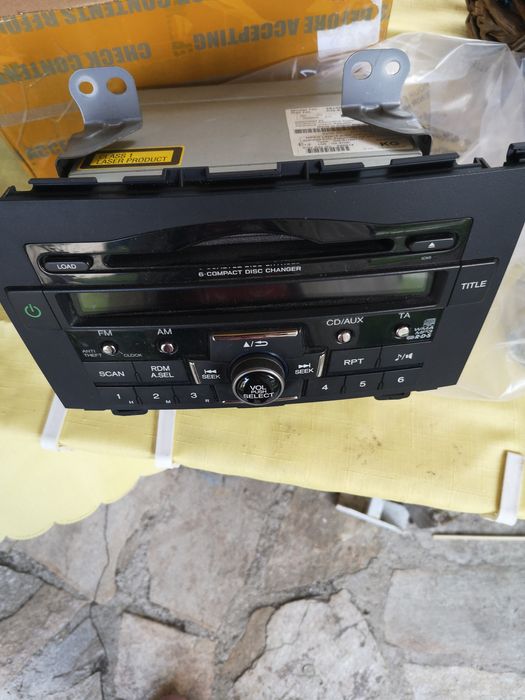 Радио и СД за Хонда CRv оригинална, запазена