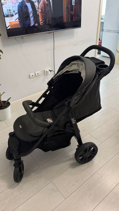 Продам Коляску, Joie