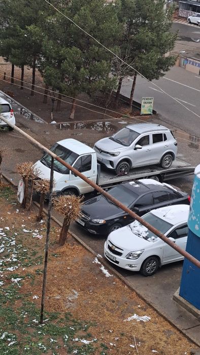 Uzbekiston buylab evakuatr waxar icida 100mindan bowlab